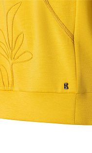 Толстовка с вышивкой