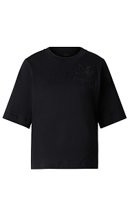 Футболка с вышивкой