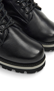 Ботинки с мехом