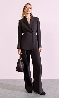 Приталенный пиджак