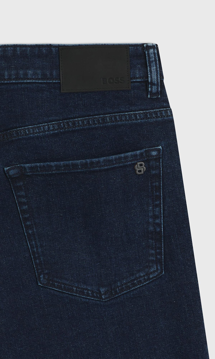 HUGO BOSS: Прямые джинсы