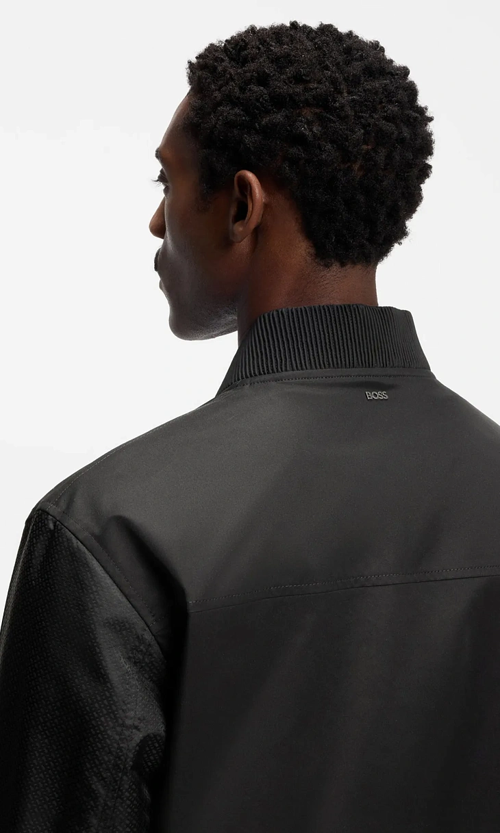 HUGO BOSS: Куртка-бомбер