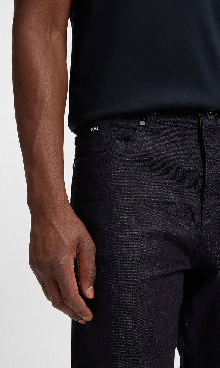 HUGO BOSS: Прямые джинсы