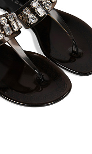 Шлепанцы со стразами