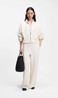 Куртка-бомбер из трикотажа