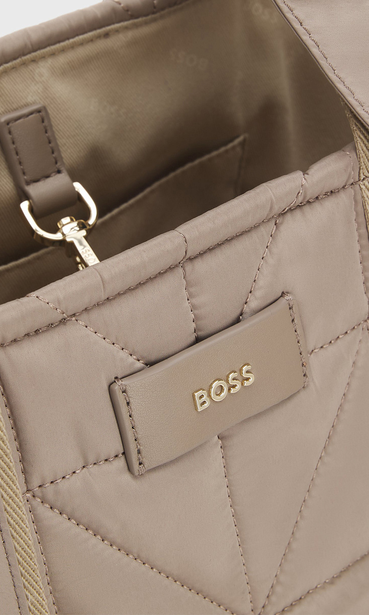 HUGO BOSS: Стеганая сумка