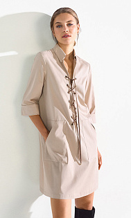 Платье со шнуровкой
