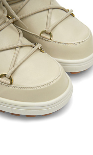 Мунбуты из кожи