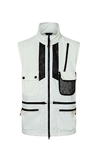 Жилет с карманами