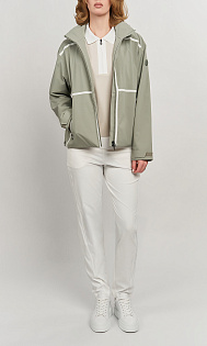 Куртка на молнии