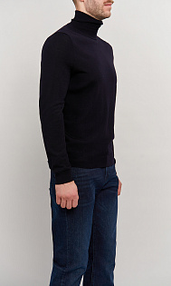 Свитер из шерсти