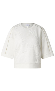 Толстовка с вышивкой