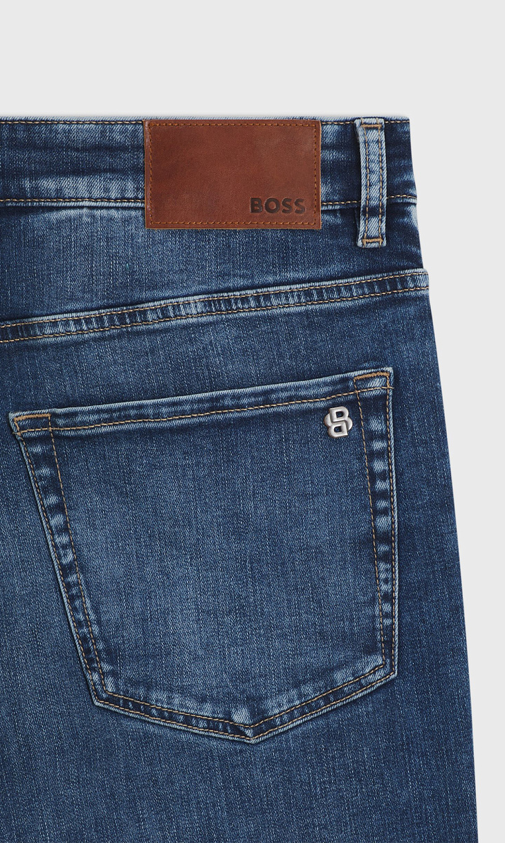 HUGO BOSS: Прямые джинсы
