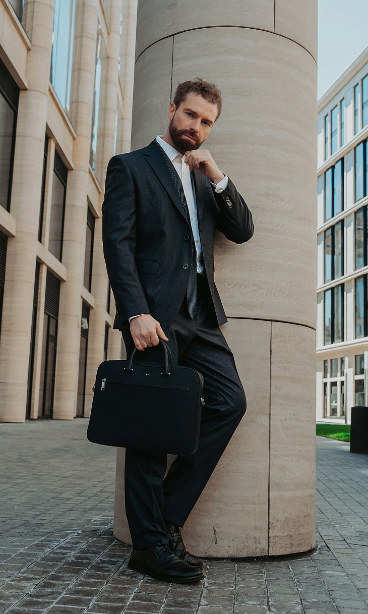 HUGO BOSS: Костюм из шерсти