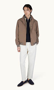 Куртка на молнии