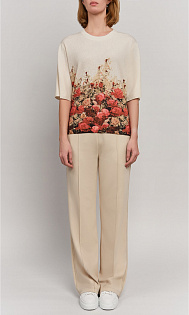 Пуловер из шерсти