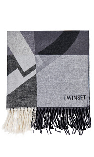 Палантин с геометрическим рисунком