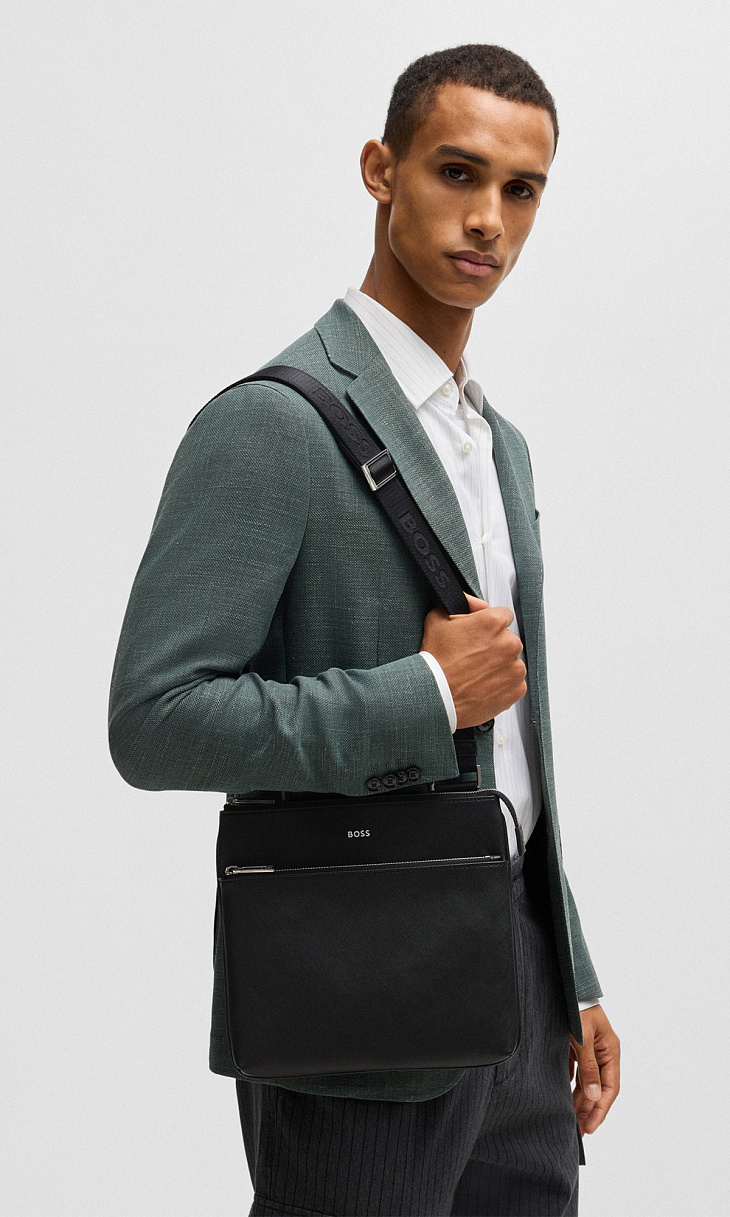 HUGO BOSS: Сумка из кожи