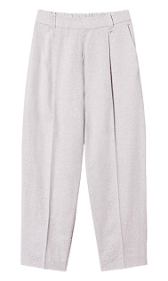 Брюки с защипами