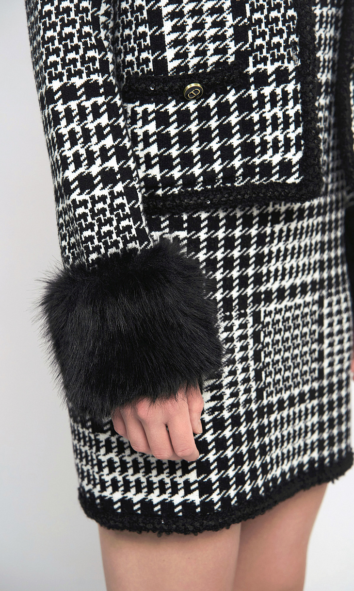 TWINSET: Жакет с манжетами из искусственного меха