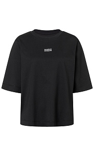 Футболка с логотипом