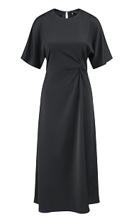 Платье с драпировкой на талии