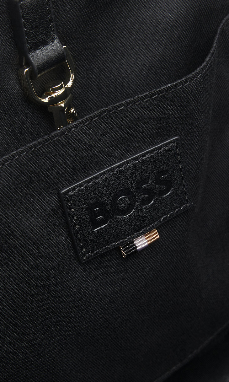HUGO BOSS: Стеганая сумка