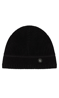 Шапка с логотипом