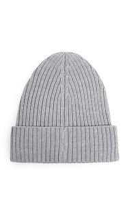 Шапка из шерсти