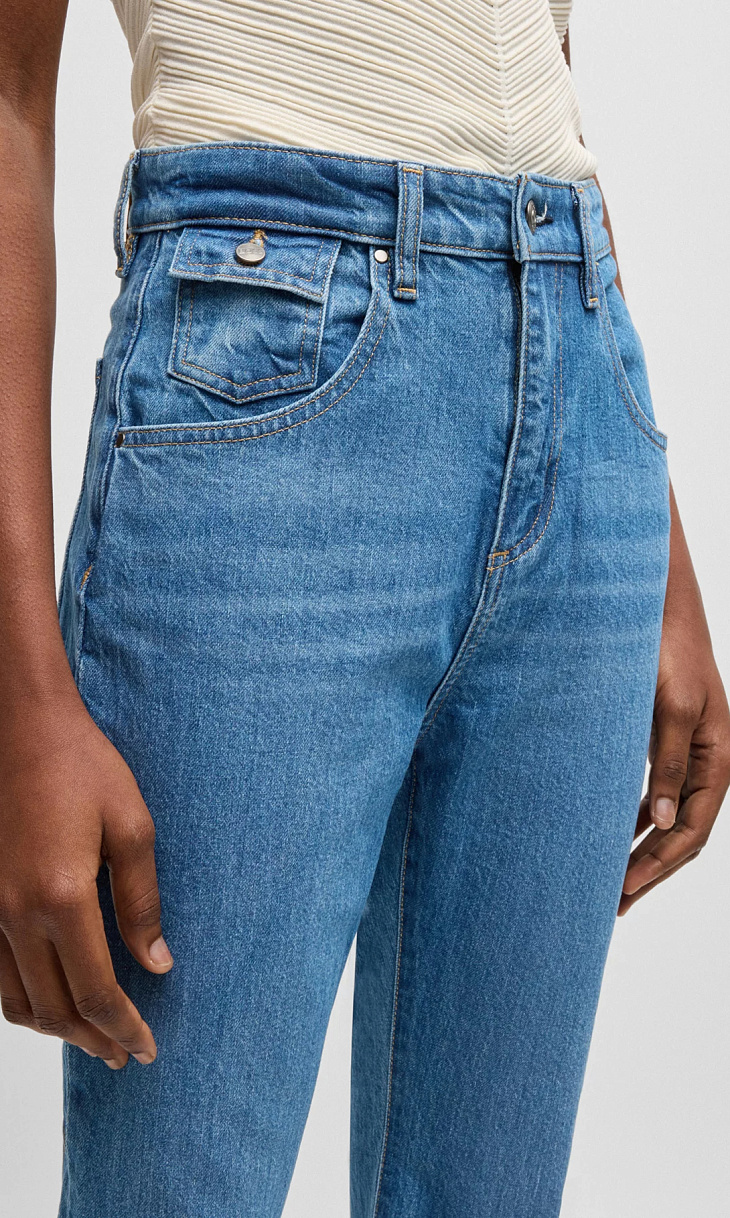 HUGO BOSS: Прямые джинсы