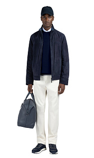 Пуловер с круглым вырезом