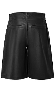 Шорты из кожи