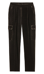 Брюки с накладными карманами