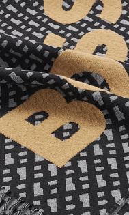 Шарф с логотипом