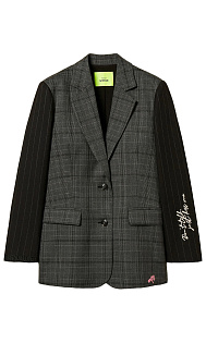 Пиджак с вышивкой