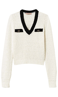 Пуловер с золотистыми пуговицами