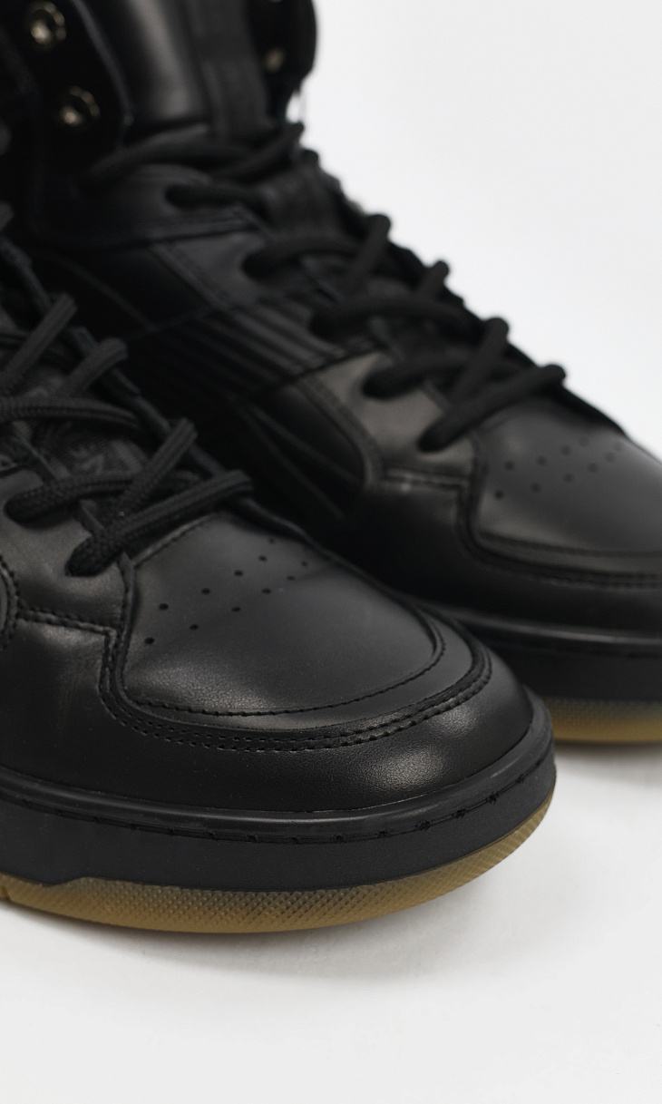 BOGNER: Кеды из кожи