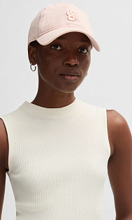 Кепка с вышивкой