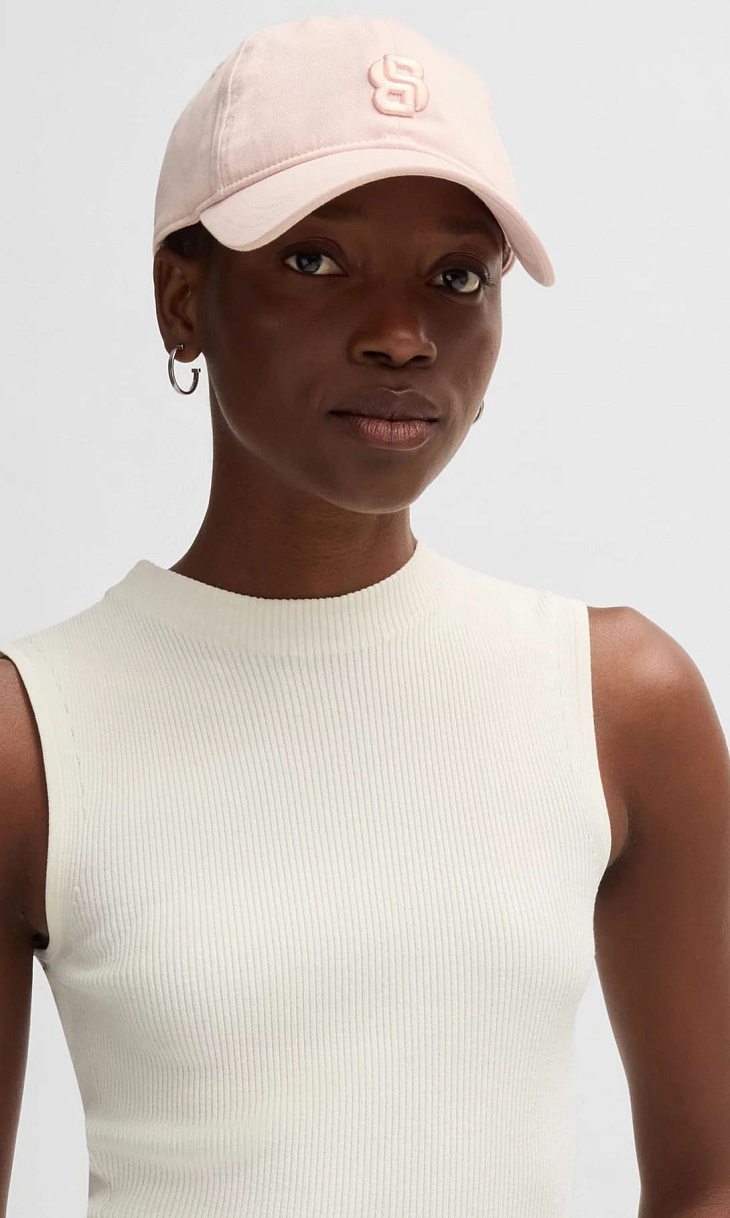 HUGO BOSS: Кепка с вышивкой