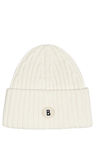 Шапка из шерсти