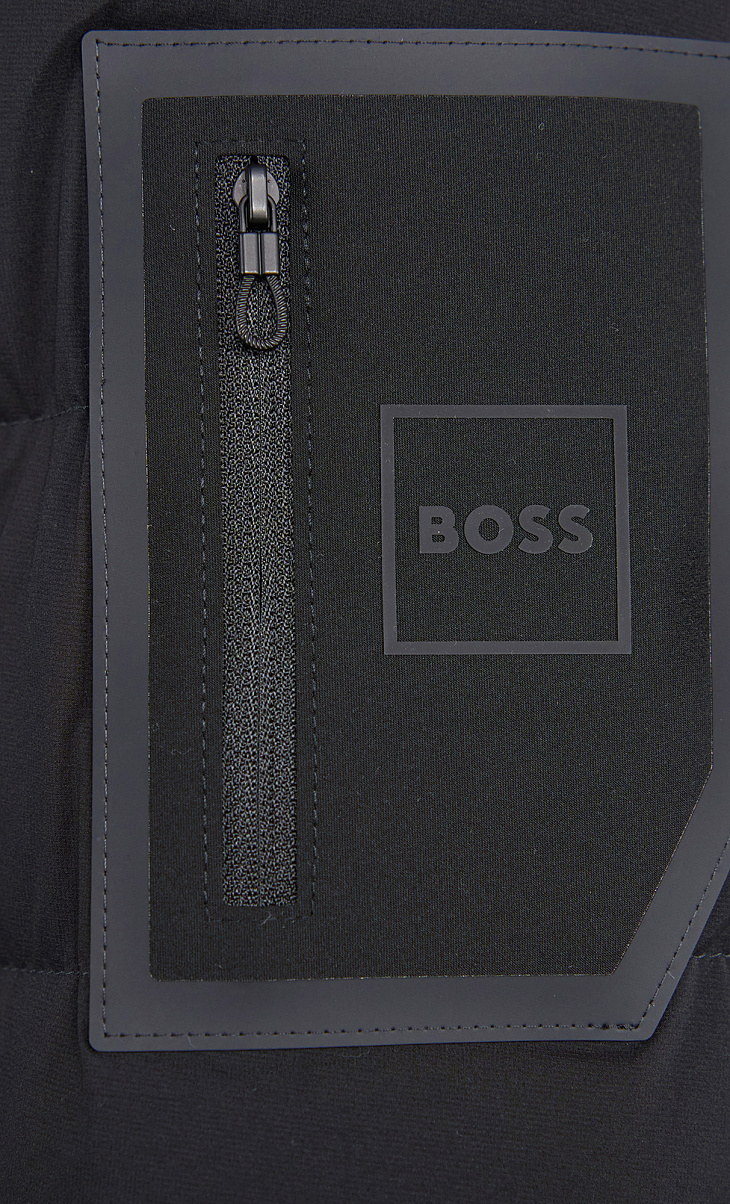 HUGO BOSS: Пуховик с капюшоном