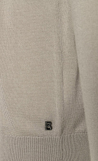 Свитер из шерсти