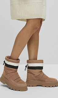 Ботинки с замшей