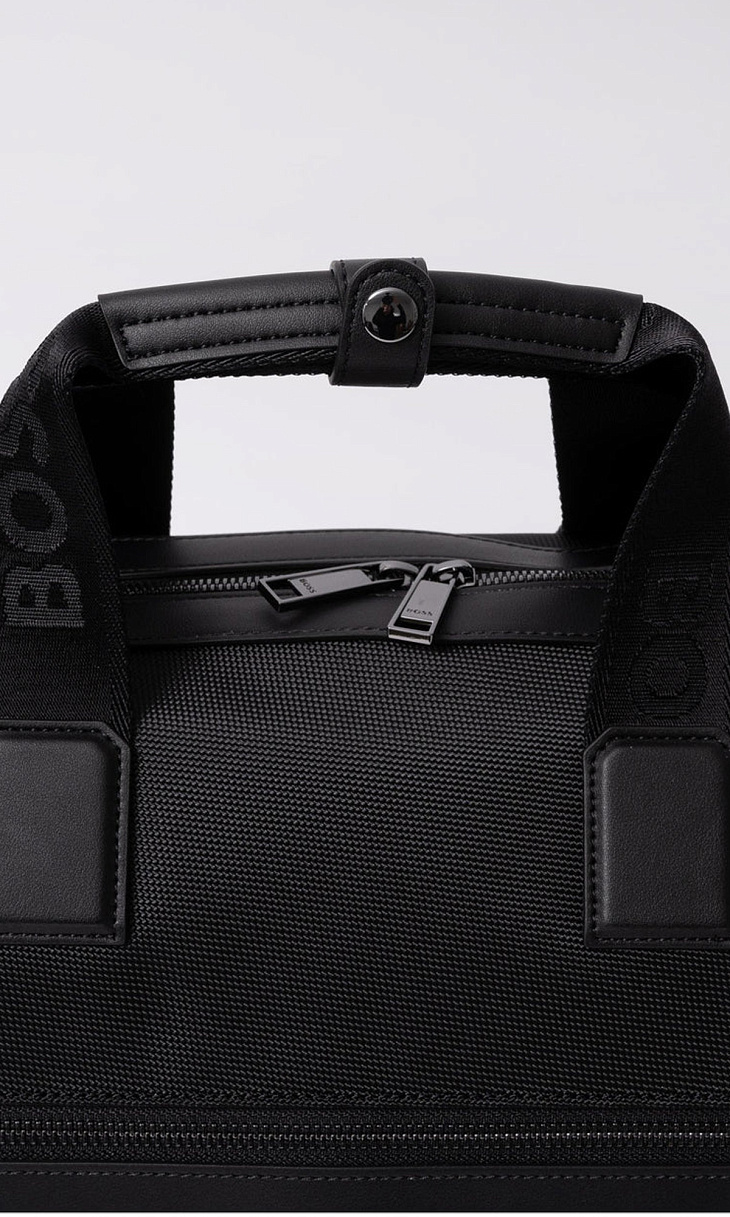 HUGO BOSS: Спортивная сумка