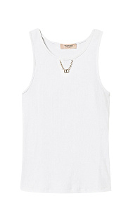 Топ в рубчик с цепочкой