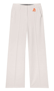 Широкие брюки со стрелками