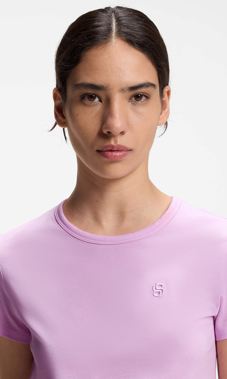 HUGO BOSS: Футболка с вышивкой