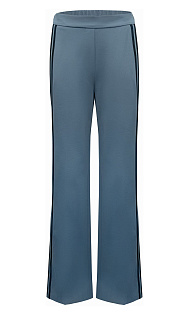 Брюки с лампасами