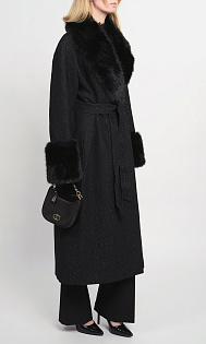 Пальто с искусственным мехом