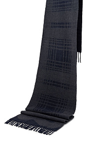 Шарф из шерсти